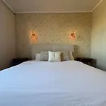 Moledo Seaview Gardens Apartment