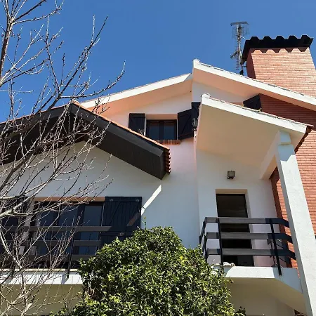 Апартаменты Alma Calorosa 6 Bedroom *