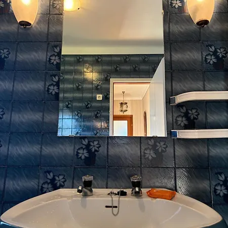 Апартаменты Alma Calorosa 6 Bedroom Bicas